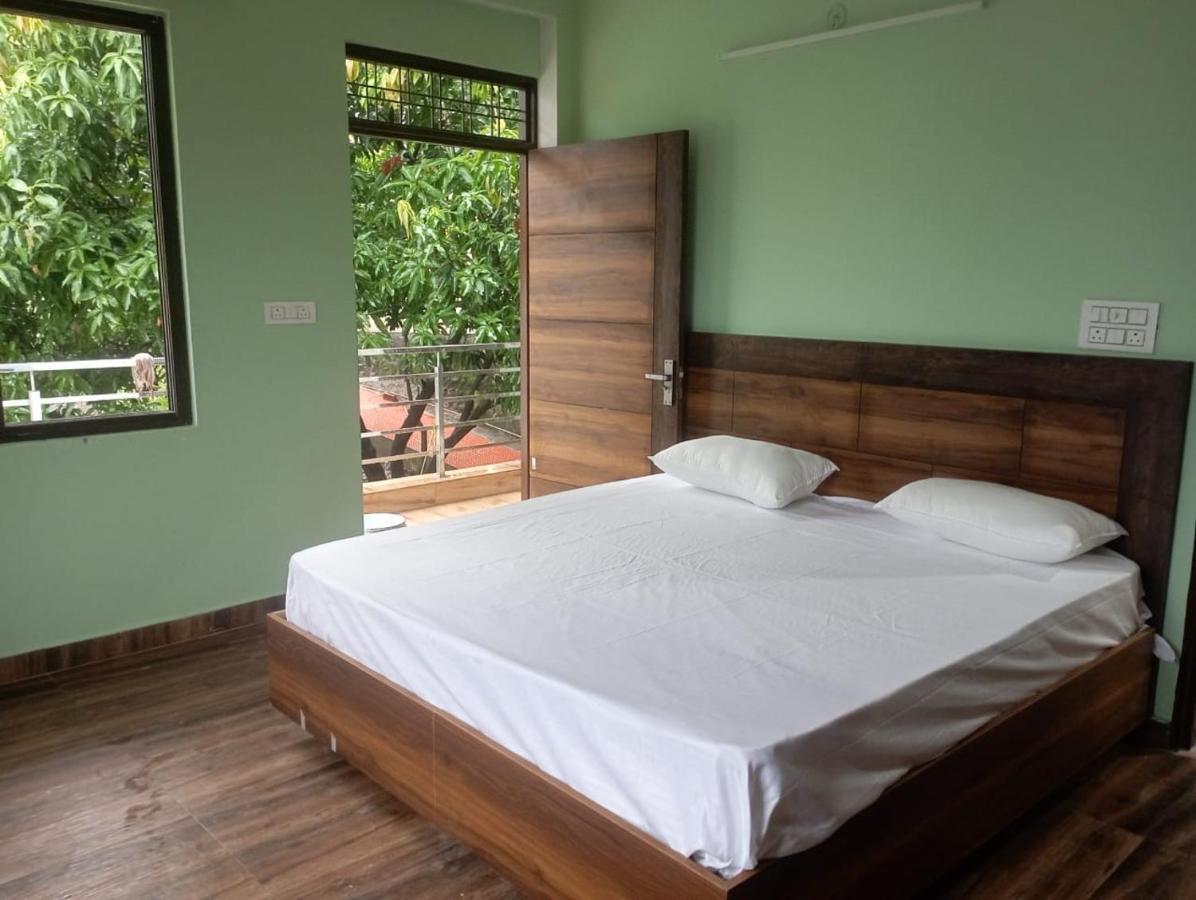 Crescent Moon Homestay Rishīkesh المظهر الخارجي الصورة