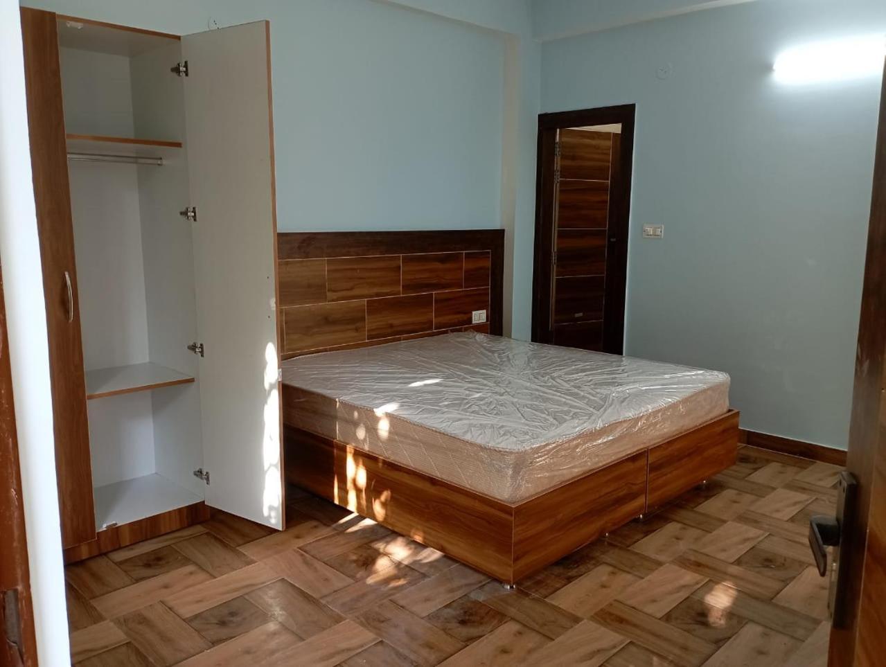 Crescent Moon Homestay Rishīkesh المظهر الخارجي الصورة
